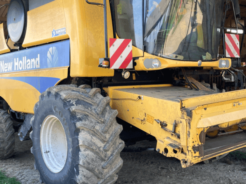 New Holland CSX 7080 Gebraucht Neu Kaufen Technikboerse At