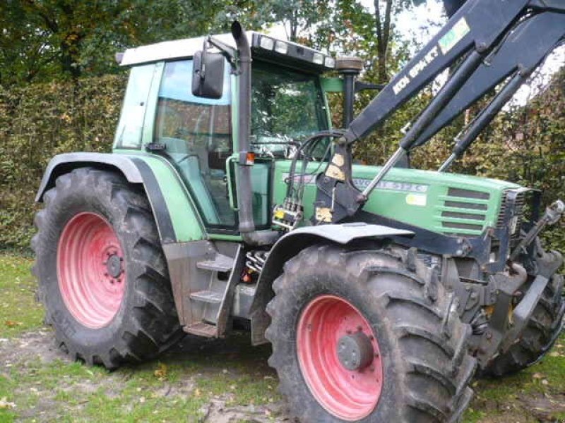 Fendt FAVORIT 512 C Traktor Technikboerse