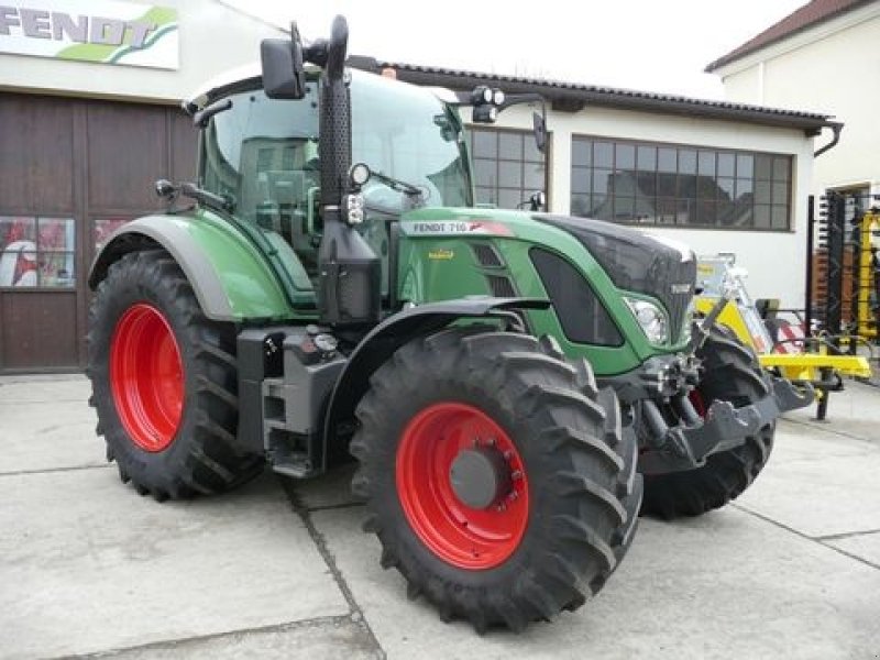 Fendt 716 VARIO SCR PROFI PLUS Traktor Technikboerse