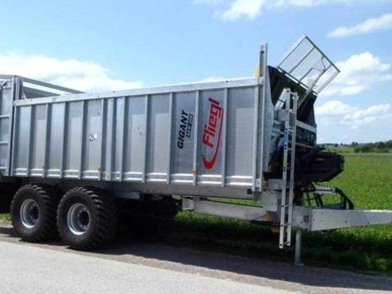 Fliegl ASW 268 Gigant Mit Profi Streuwerk Rozmetadlo - Technikboerse.com