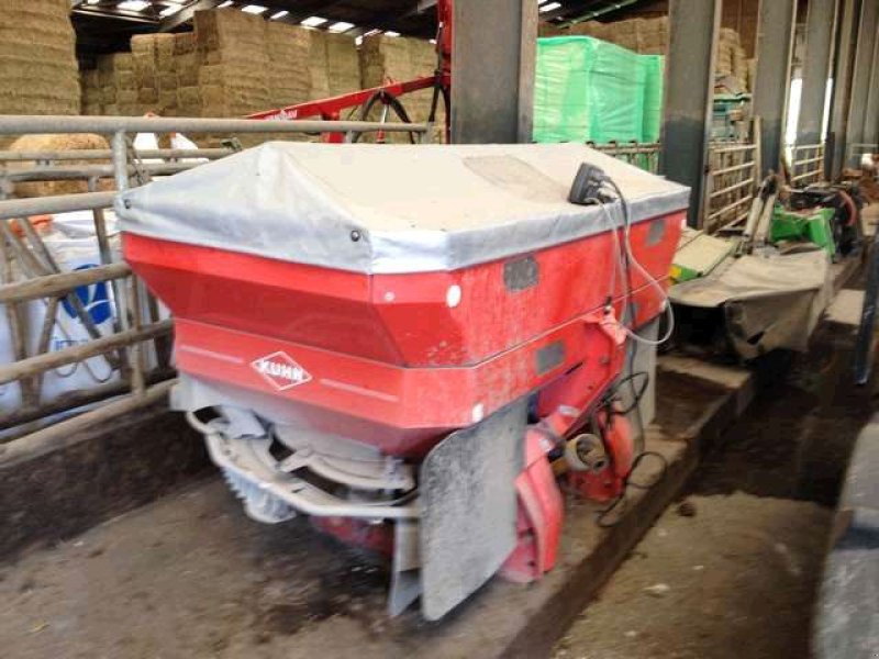 Kuhn Axis 301qe Fertilizer Spreader 