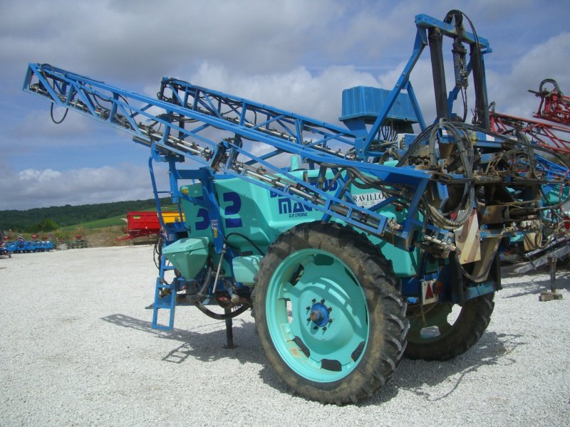 Berthoud RACER3200L Pulvérisateur Agricole - Technikboerse.com