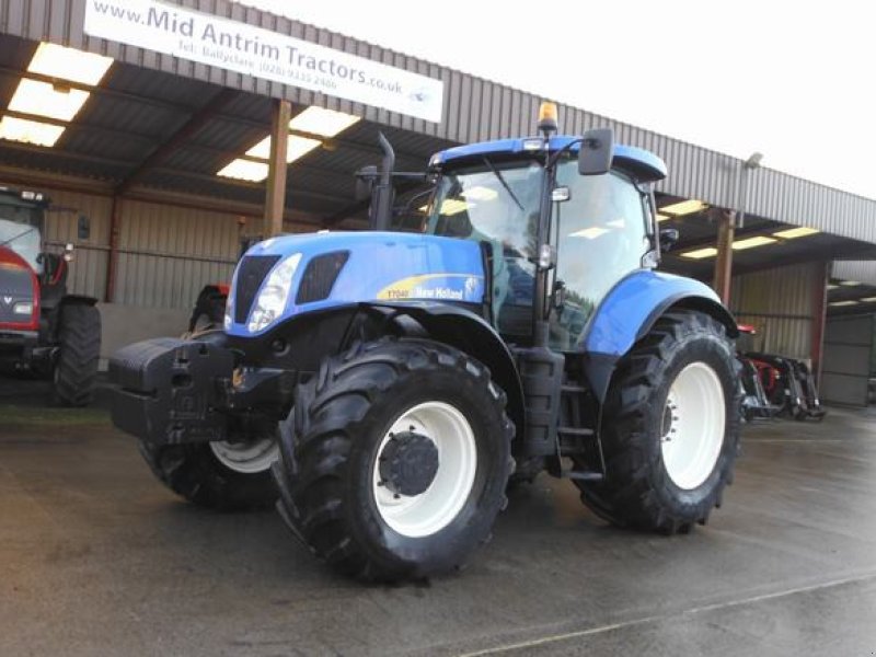 New Holland T7040 Specs