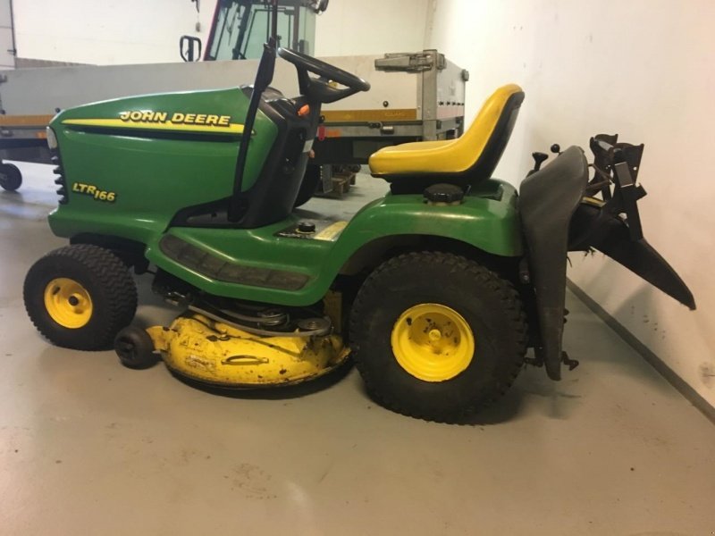 John Deere LTR 166 Tracteur Tondeuse 8800 Viborg Technikboerse