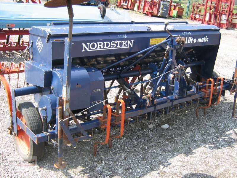 Nordsten CLD 300 Liftomatic Drilling machine