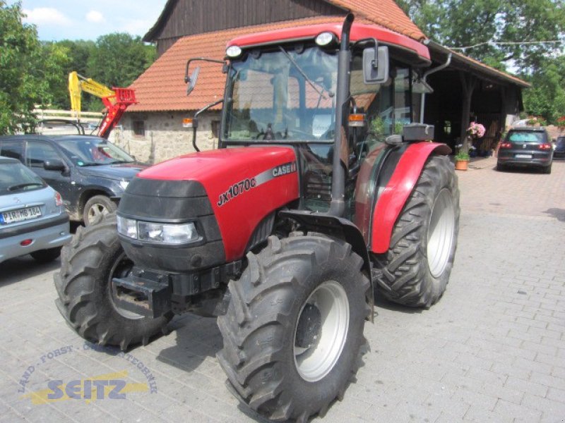 Case IH JX 1070 C Traktor - technikboerse.com