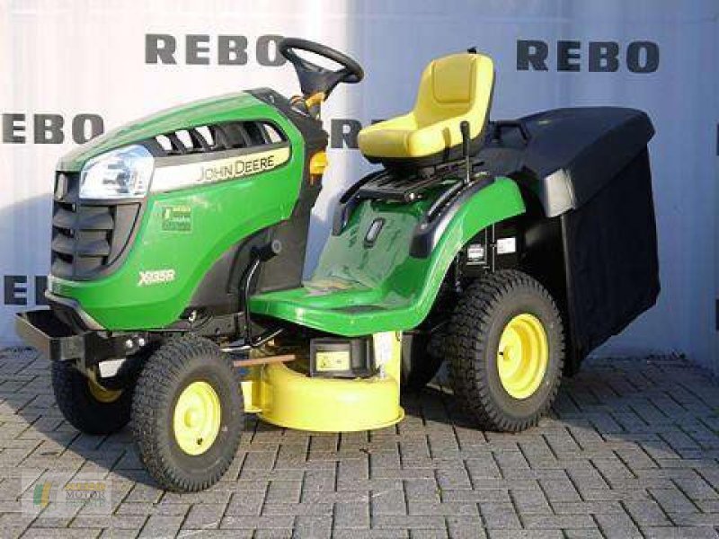 John Deere X135R RASENTRAKTOR Lawn tractor - technikboerse.com