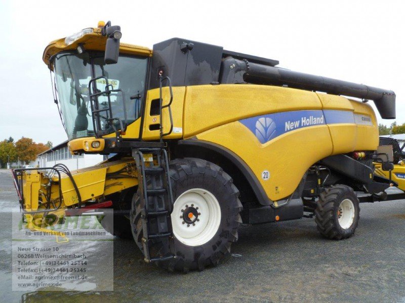 New Holland CX 8060 Combine Harvester - Technikboerse.com