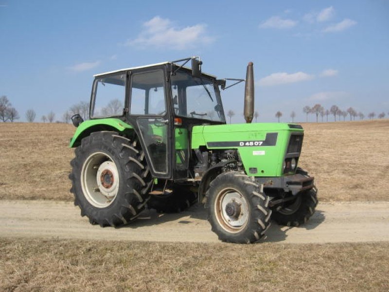 Deutz Fahr 4507 A Traktor