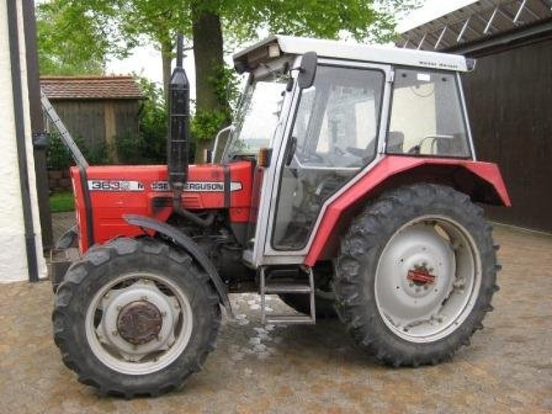 Massey Ferguson 363 S Traktor