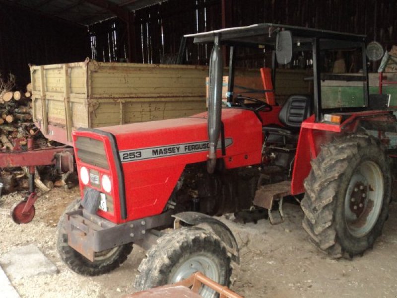 Massey Ferguson Mf 253 Traktor 5539