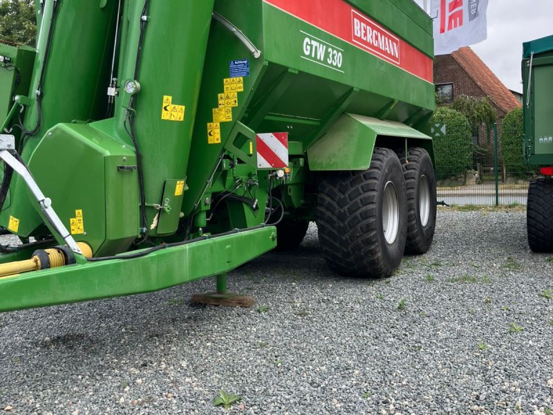 Überladewagen Türe ait Bergmann Überladewagen GTW330, Gebrauchtmaschine içinde Lohe-Rickelshof (resim 1)