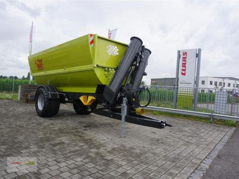 Überladewagen des Typs Fliegl ULW 25, Neumaschine in Töging am Inn (Bild 1)