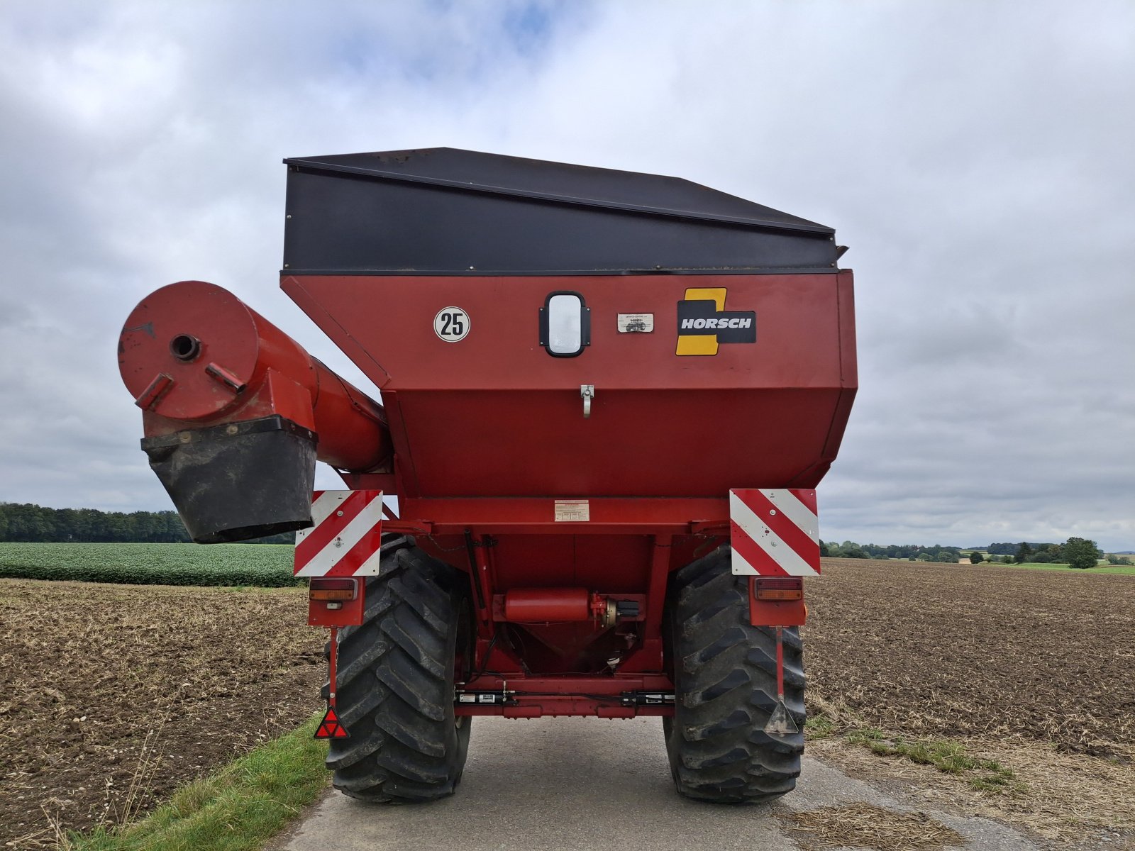 Überladewagen des Typs Horsch UW 160, Gebrauchtmaschine in Weil (Bild 2)