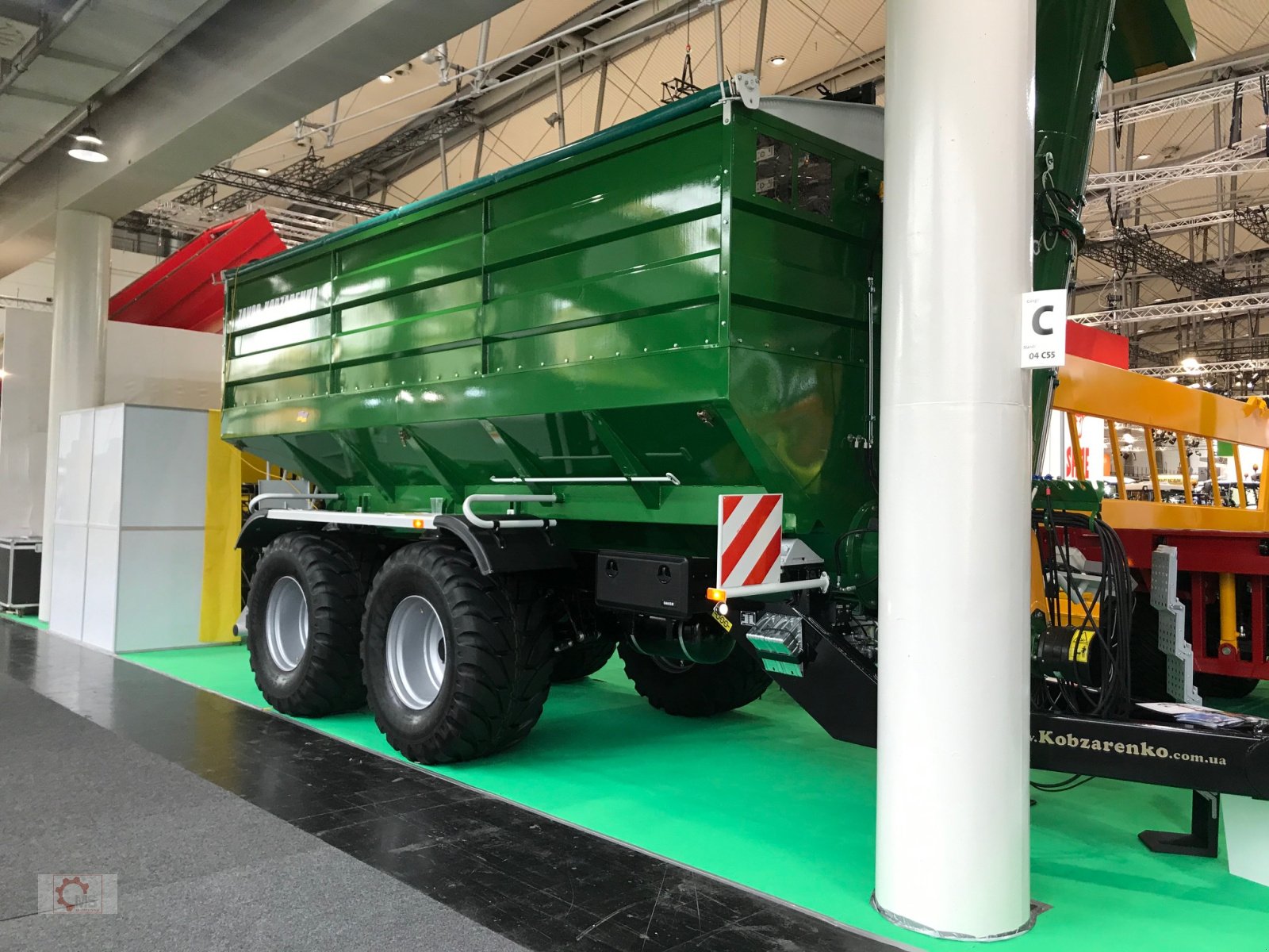 Überladewagen des Typs Kobzarenko PBN-30 30m³ Volumen Druckluft, Neumaschine in Tiefenbach (Bild 2)