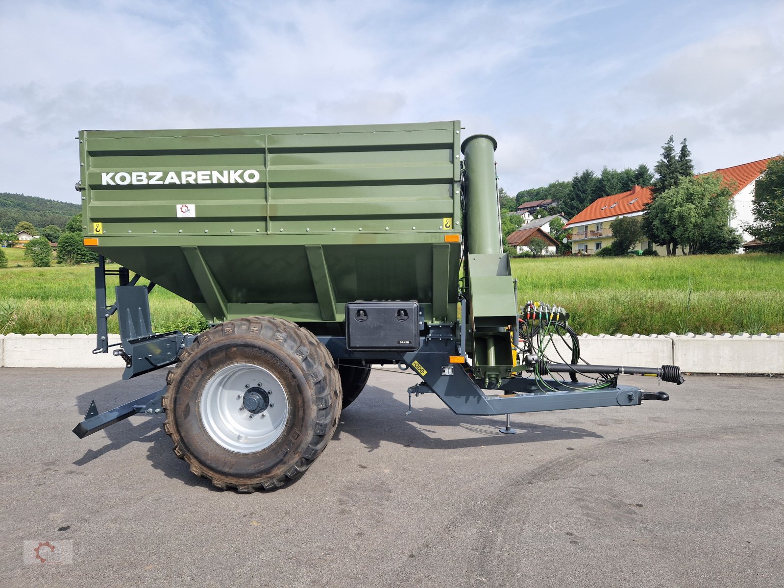 Überladewagen du type Kobzarenko PBN-9 9m³ Volumen Druckluft, Neumaschine en Tiefenbach (Photo 2)