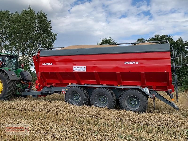 Überladewagen a típus Unia BIZON 36 Überladewagen 36m³ Wiegesystem 31 to, Neumaschine ekkor: Ostheim/Rhön (Kép 1)