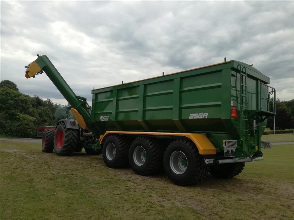 Überladewagen des Typs Western WF25GR --Meget Udstyr som standart--, Gebrauchtmaschine in Mariager (Bild 3)