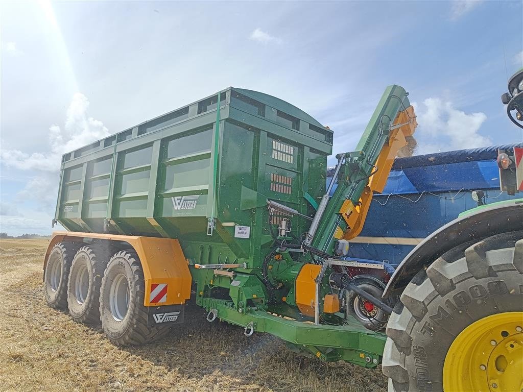 Überladewagen des Typs Western WF25GR --Meget Udstyr som standart--, Gebrauchtmaschine in Mariager (Bild 1)