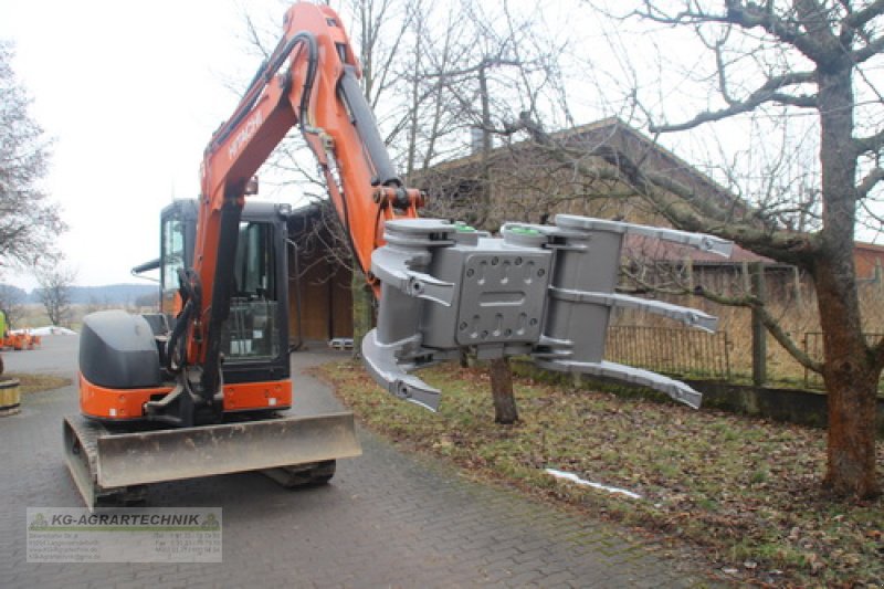 Abbruchsortiergreifer van het type KG-AGRAR MD-Modulgreifer Mehrzweckgreifer Fällgreifer, Neumaschine in Langensendelbach (Foto 9)