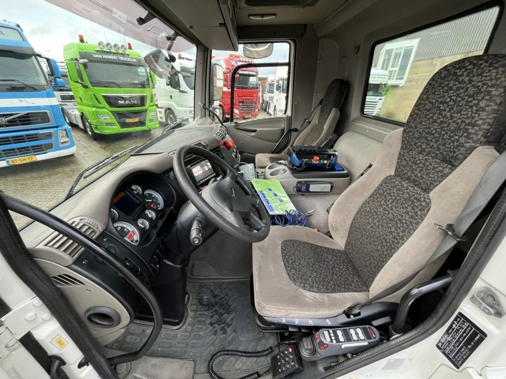 Abrollcontainer tip DAF CF 75 / Euro5 / HMF 2420 Kraan / Haakarm / Radio remote / Only 3, Gebrauchtmaschine in Ammerzoden (Poză 8)