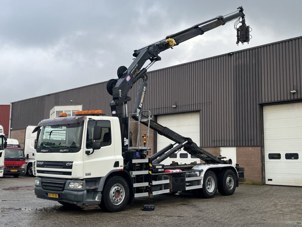 Abrollcontainer of the type DAF CF 75 / Euro5 / HMF 2420 Kraan / Haakarm / Radio remote / Only 3, Gebrauchtmaschine in Ammerzoden (Picture 1)