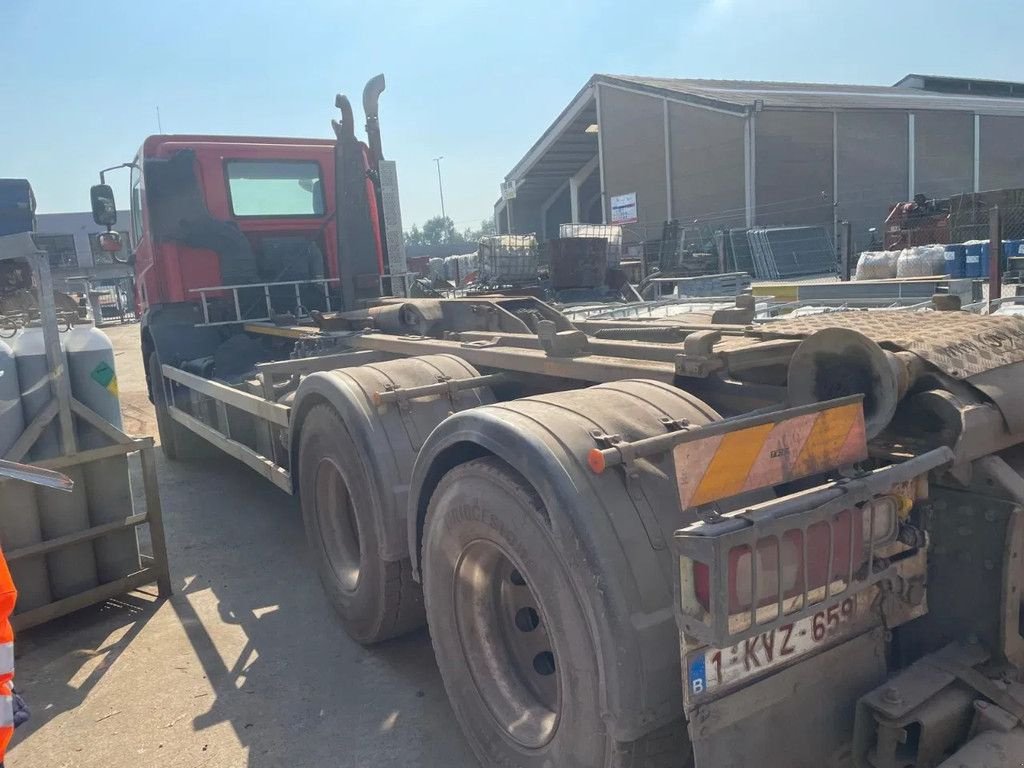 Abrollcontainer du type DAF CF, Gebrauchtmaschine en Wevelgem (Photo 3)