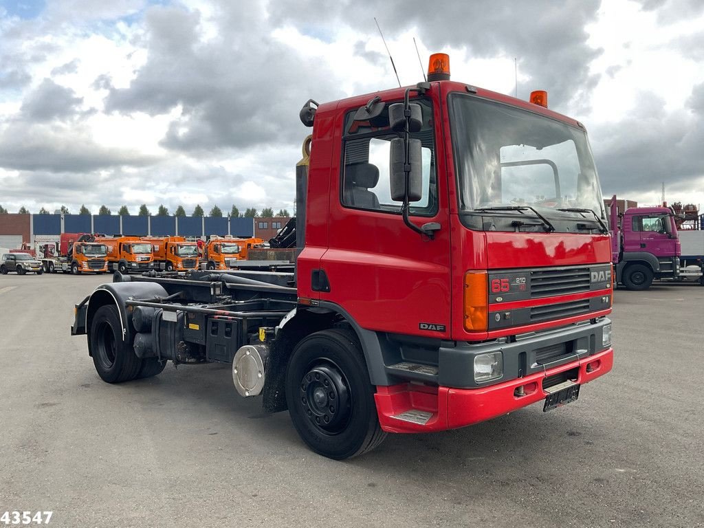 Abrollcontainer van het type DAF FA 65.210 ATI Full Steel with Hooksystem 133.242 km!, Gebrauchtmaschine in ANDELST (Foto 7)