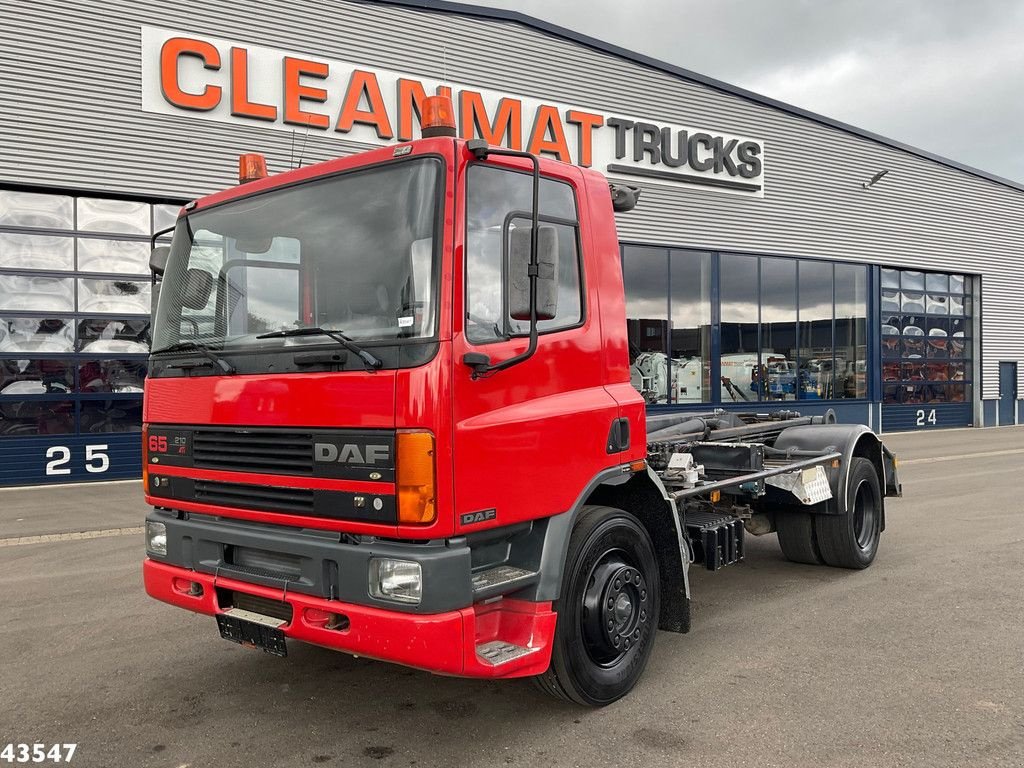 Abrollcontainer des Typs DAF FA 65.210 ATI Full Steel with Hooksystem 133.242 km!, Gebrauchtmaschine in ANDELST (Bild 2)