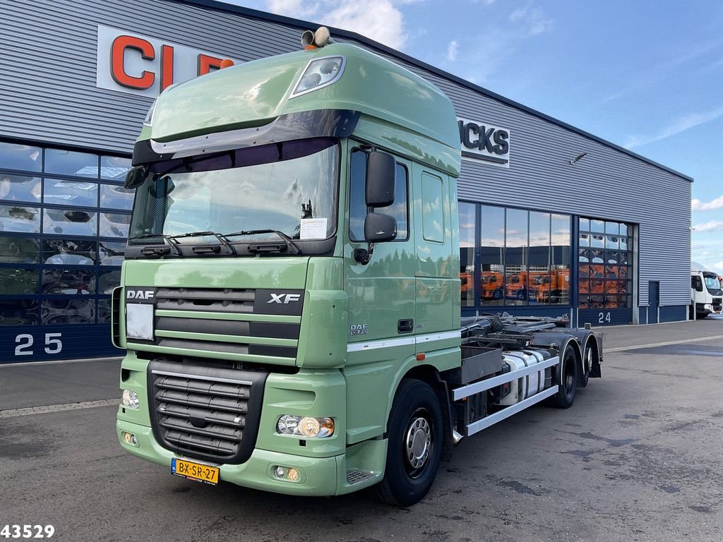 Abrollcontainer du type DAF FAN 105 XF 510 Hiab 21 Ton haakarmsysteem, Gebrauchtmaschine en ANDELST (Photo 2)