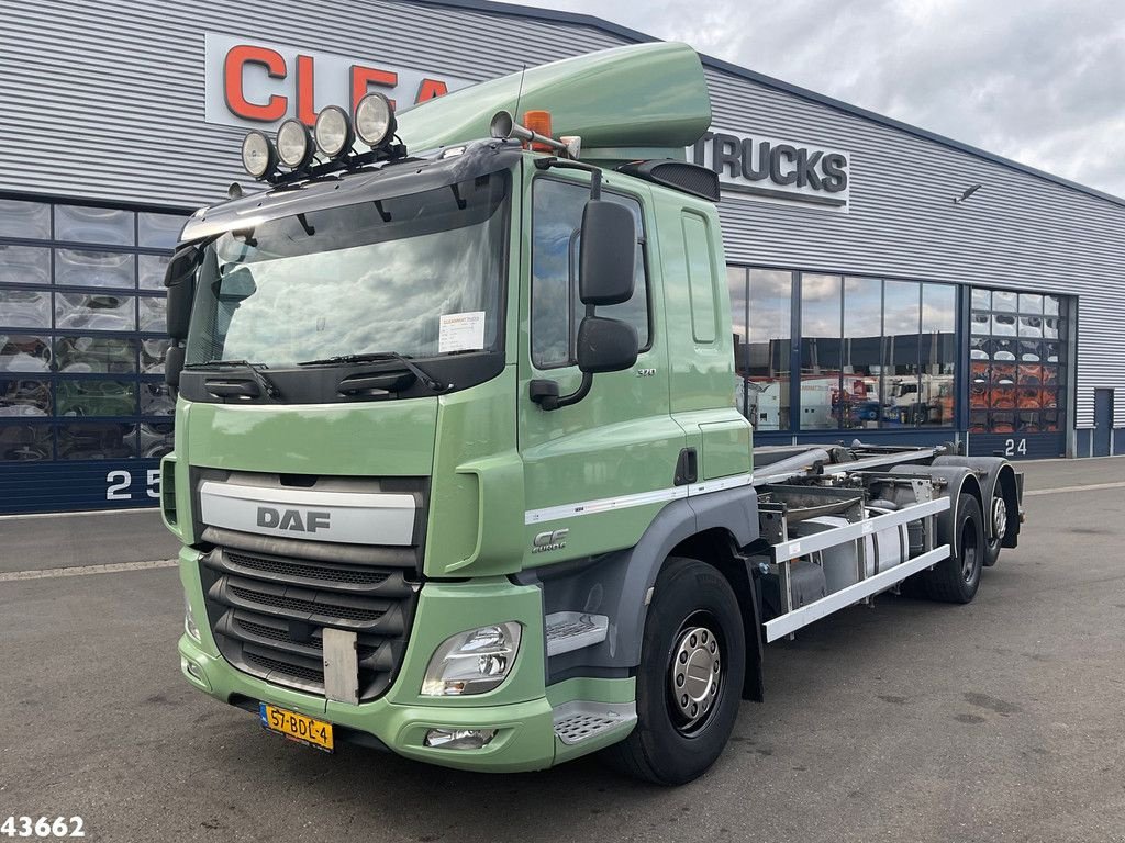 Abrollcontainer des Typs DAF FAR CF 370 Euro 6 VDL 21 Ton haakarmsysteem, Gebrauchtmaschine in ANDELST (Bild 2)