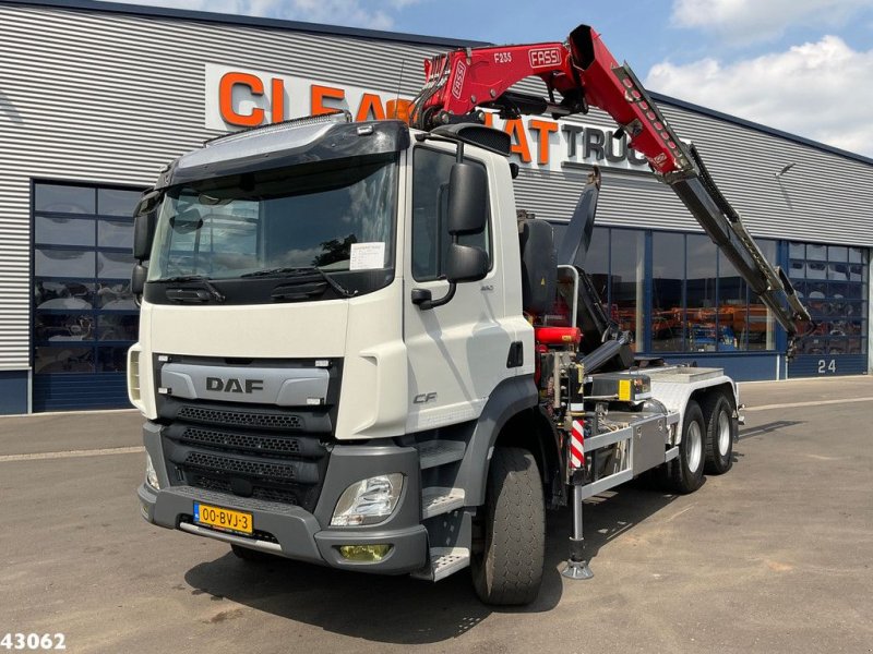 Abrollcontainer tip DAF FAT CF 480 6x4 Fassi 23 Tonmeter laadkraan, Gebrauchtmaschine in ANDELST