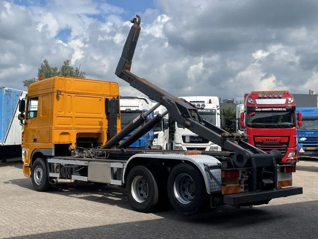 Abrollcontainer typu DAF XF 105 - 460 / Manual / Hooklift Haaksysteem Leebur / Euro5 / 6x, Gebrauchtmaschine v Ammerzoden (Obrázok 4)