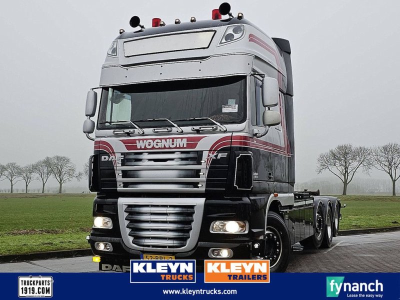 Abrollcontainer van het type DAF XF 105.460 8X2 FAK SPECIAL ED., Gebrauchtmaschine in Vuren (Foto 1)