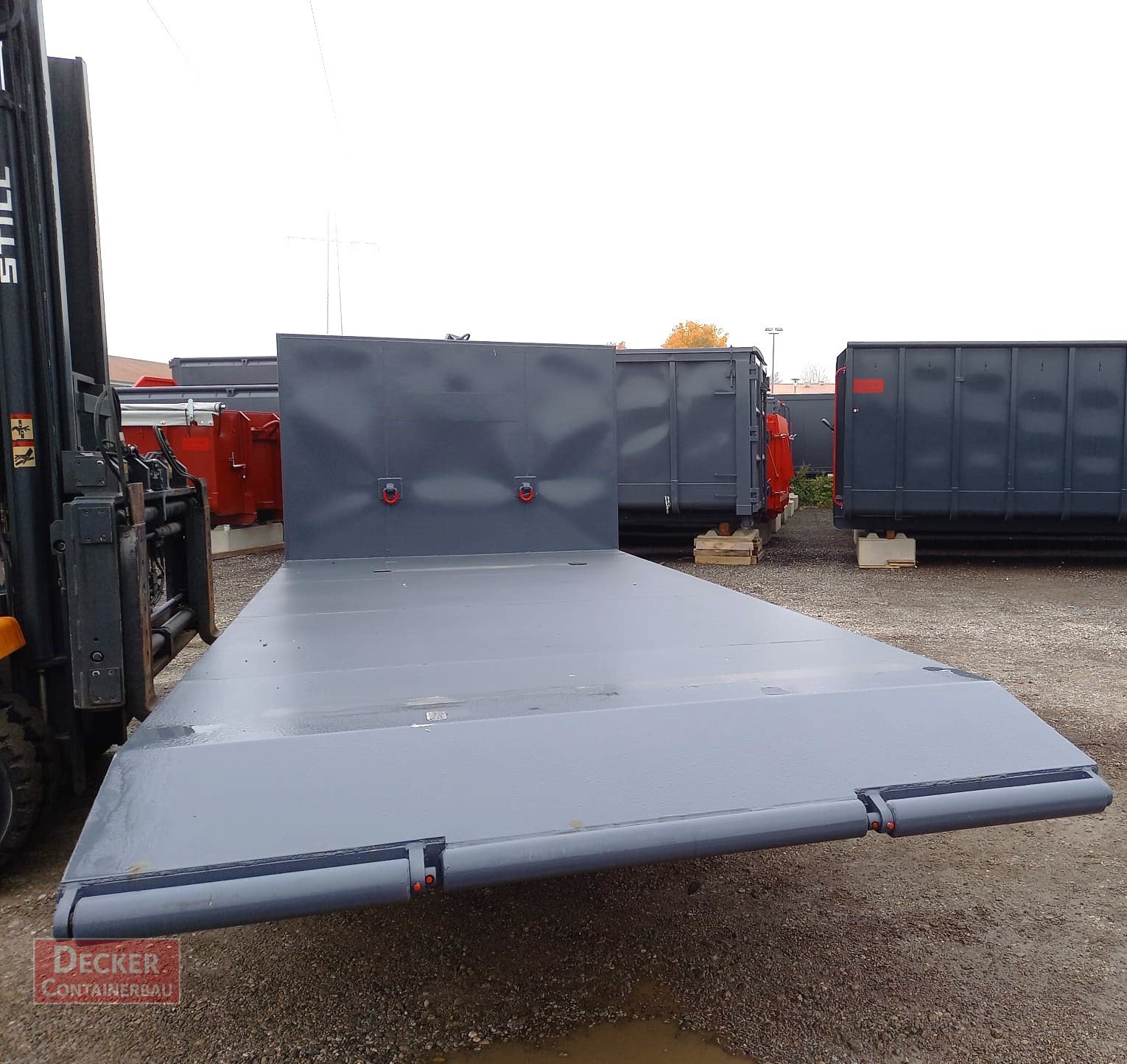 Abrollcontainer du type Decker Container Plattformen in verschiedenen Längen, sofort verfügbar, Neumaschine en Armstorf (Photo 1)