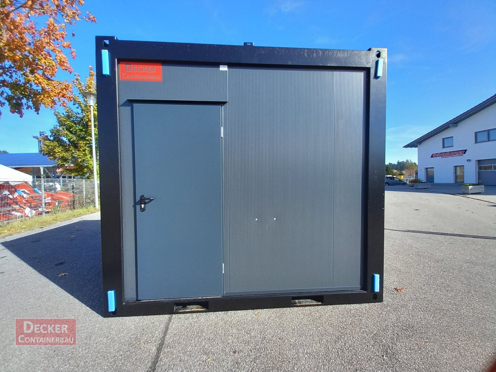 Abrollcontainer des Typs Decker Container Sanitärcontainer 10ft, Dusche und WC, 8950€ netto, sofort verfügbar, Neumaschine in Armstorf (Bild 6)