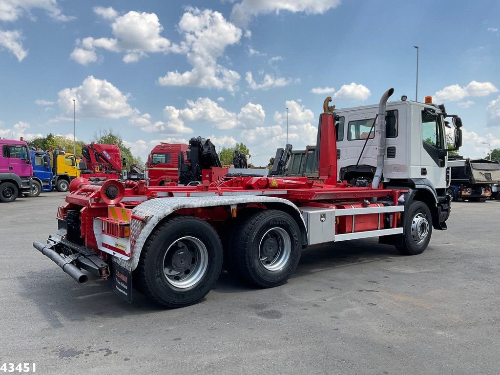 Abrollcontainer des Typs Iveco AD260T 6x4 Euro 6 AJK 20 haakarmsysteem, Gebrauchtmaschine in ANDELST (Bild 5)