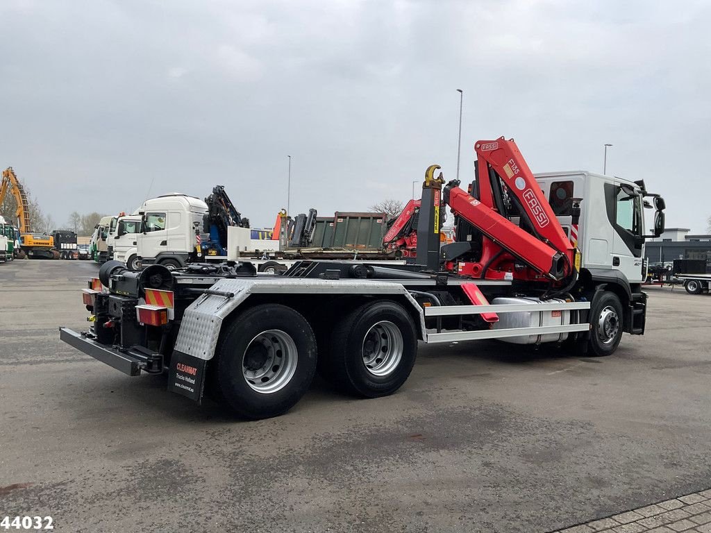 Abrollcontainer Türe ait Iveco Stralis AT260S46Y Fassi 13 Tonmeter laadkraan, Gebrauchtmaschine içinde ANDELST (resim 4)