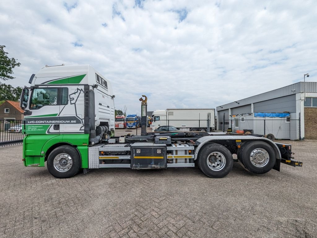 Abrollcontainer du type MAN TGX 26.480 6x2/4 XXL Euro5 - Haakarm 25T - StuurAs - ManualGearb, Gebrauchtmaschine en Oud Gastel (Photo 11)