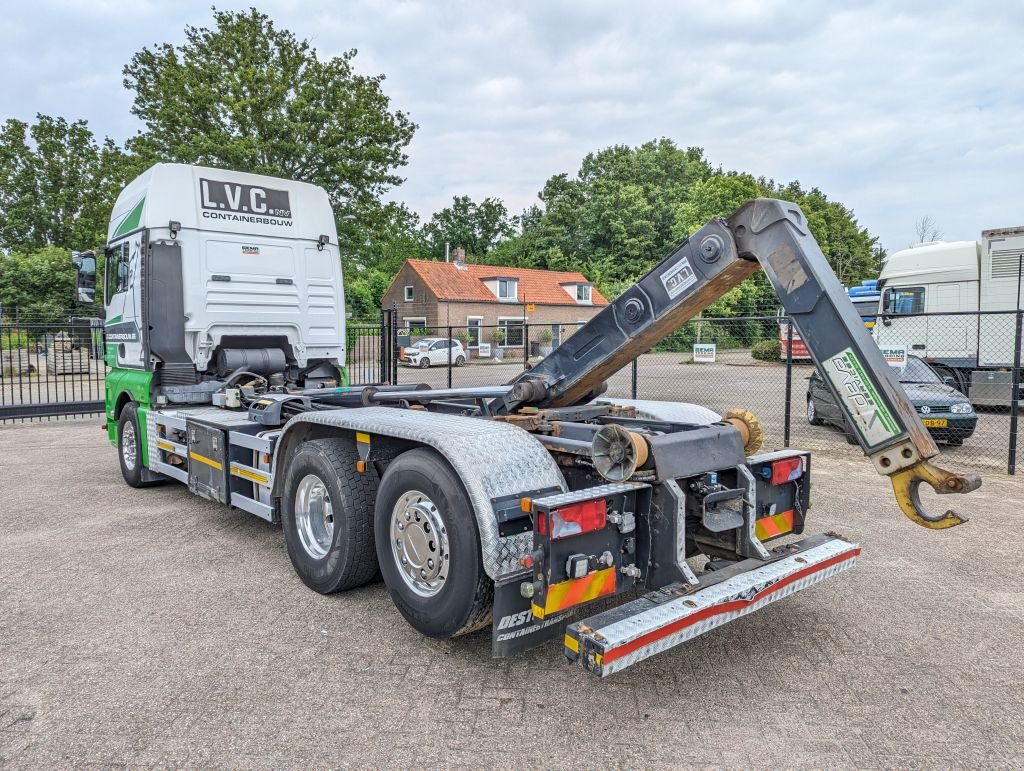 Abrollcontainer Türe ait MAN TGX 26.480 6x2/4 XXL Euro5 - Haakarm 25T - StuurAs - ManualGearb, Gebrauchtmaschine içinde Oud Gastel (resim 4)