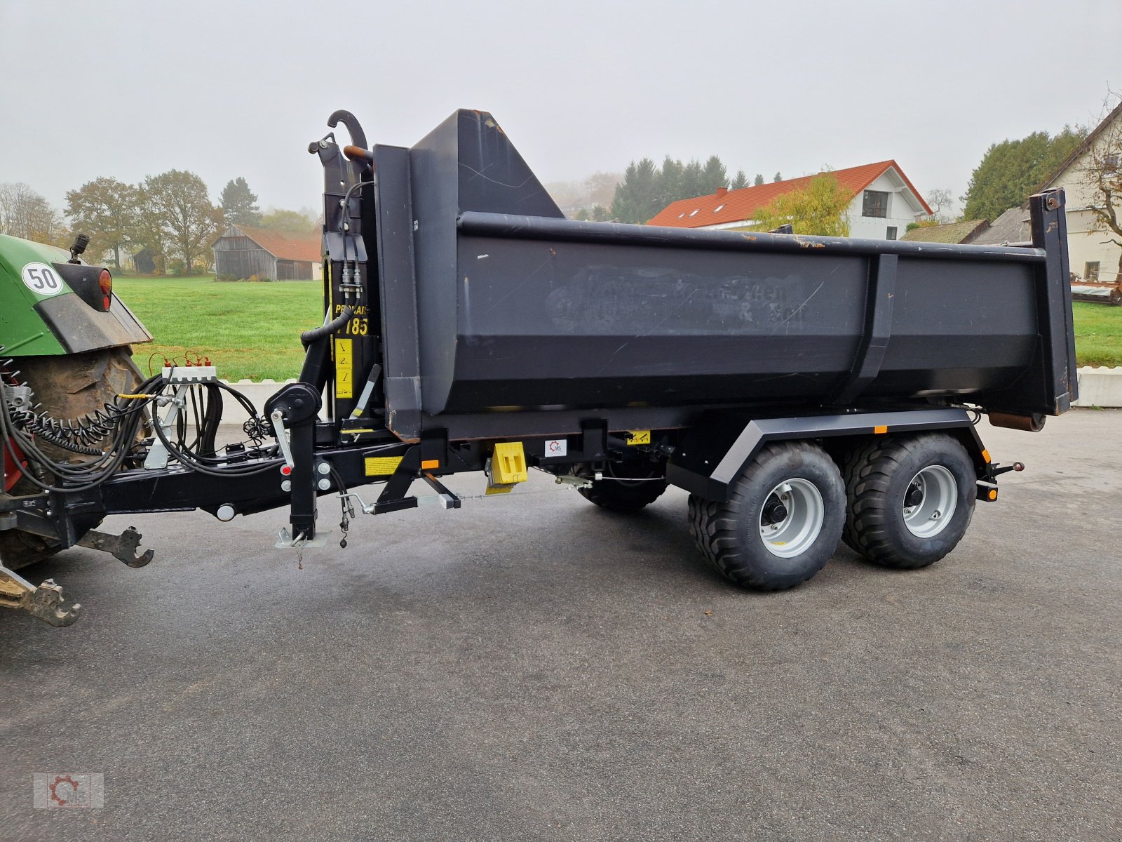 Abrollcontainer tipa PRONAR T 185 Hakenliftanhänger Tandem Druckluft zusätzliche Hydraulikanschlüsse Hydraulische Verriegelung, Gebrauchtmaschine u Tiefenbach (Slika 1)