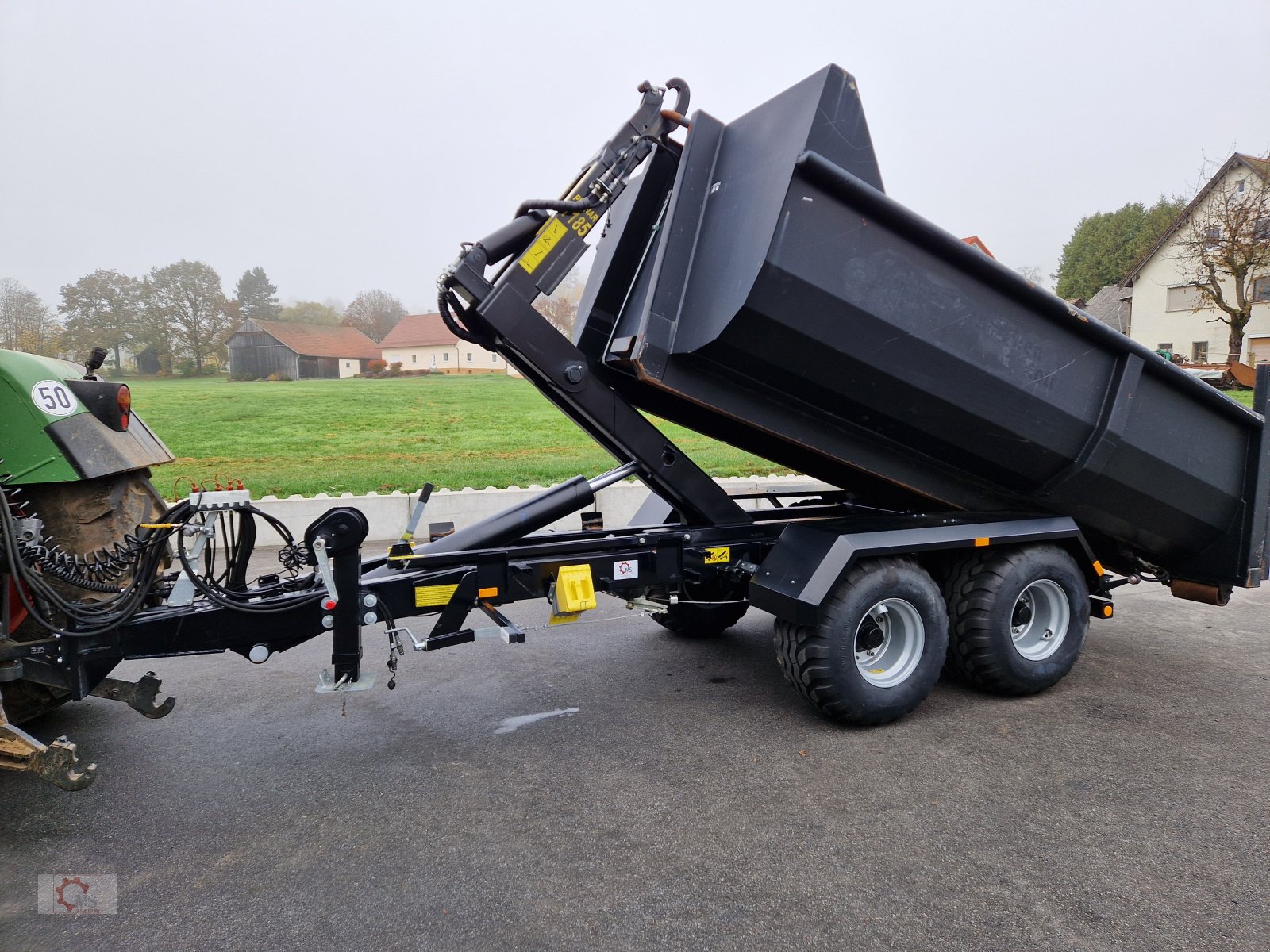 Abrollcontainer tip PRONAR T 185 Hakenliftanhänger Tandem Druckluft zusätzliche Hydraulikanschlüsse Hydraulische Verriegelung, Gebrauchtmaschine in Tiefenbach (Poză 11)