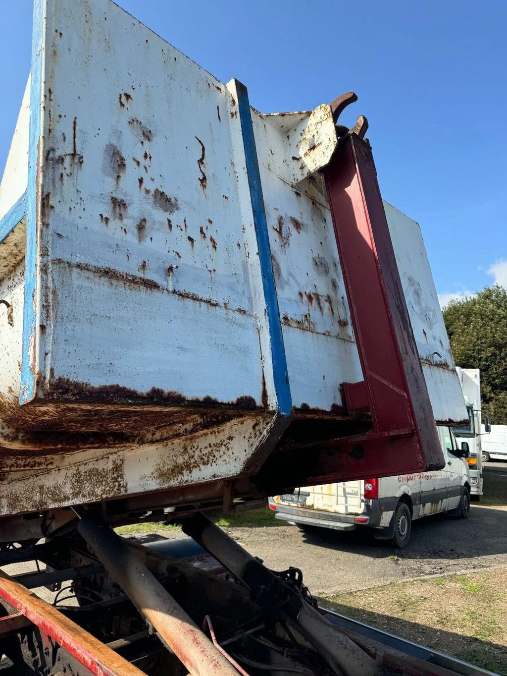 Abrollcontainer van het type Renault M210 **6CYL-BELGIAN TRUCK-CAMION BELGE**, Gebrauchtmaschine in Kessel (Foto 10)