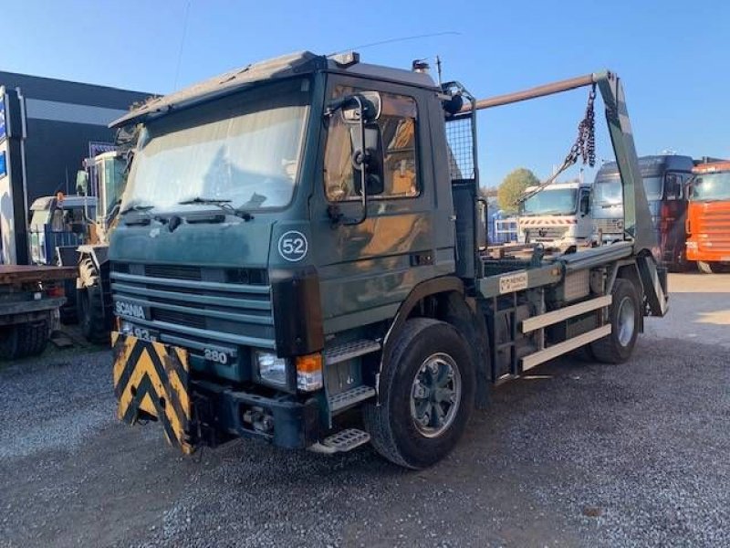 Abrollcontainer typu Scania 93M 280, Gebrauchtmaschine v Antwerpen (Obrázek 1)