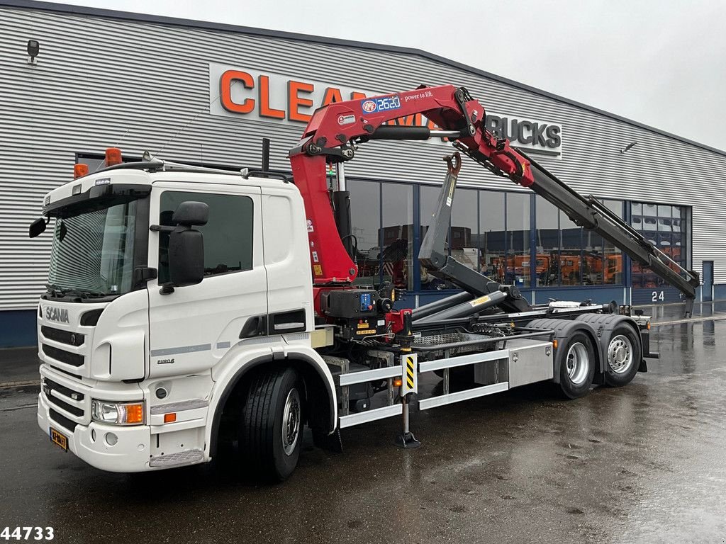 Abrollcontainer typu Scania P 410 6x2 Euro 6 HMF 26 Tonmeter laadkraan, Gebrauchtmaschine v ANDELST (Obrázek 1)