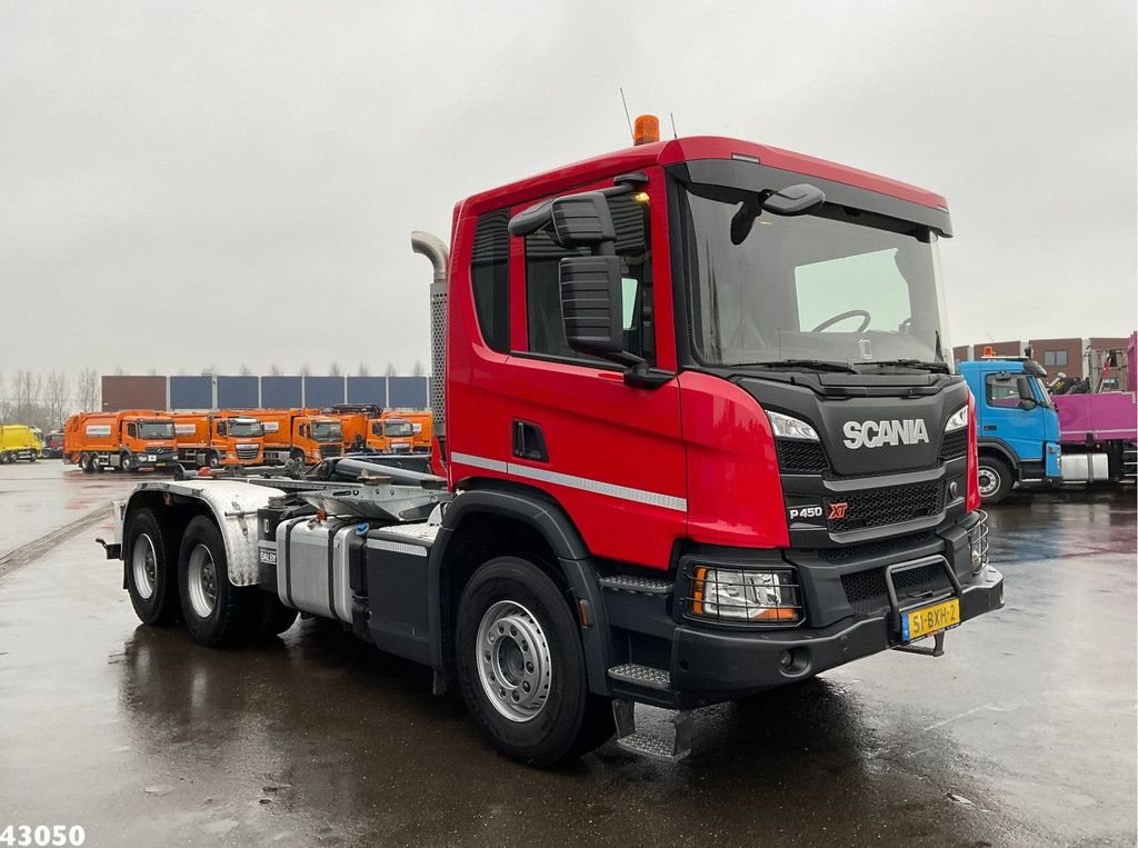 Abrollcontainer van het type Scania P 450 XT 6x4 Full steel haakarmsysteem, Gebrauchtmaschine in ANDELST (Foto 3)