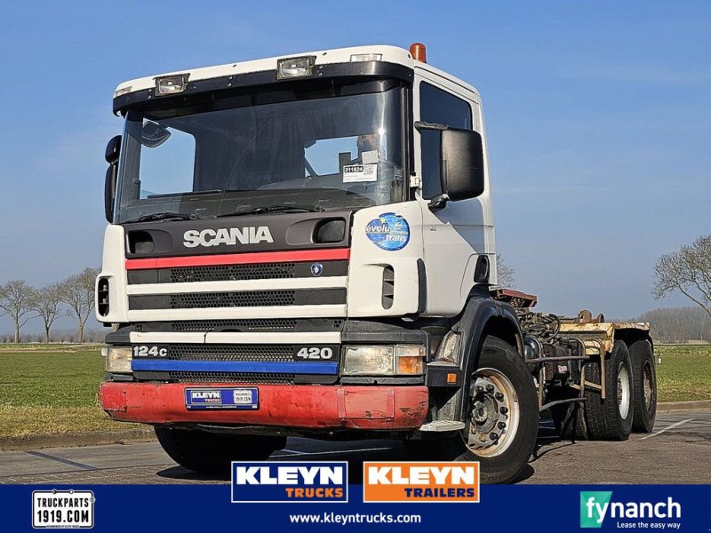 Abrollcontainer tipa Scania P124.420 Guima hooklift, Gebrauchtmaschine u Vuren (Slika 1)