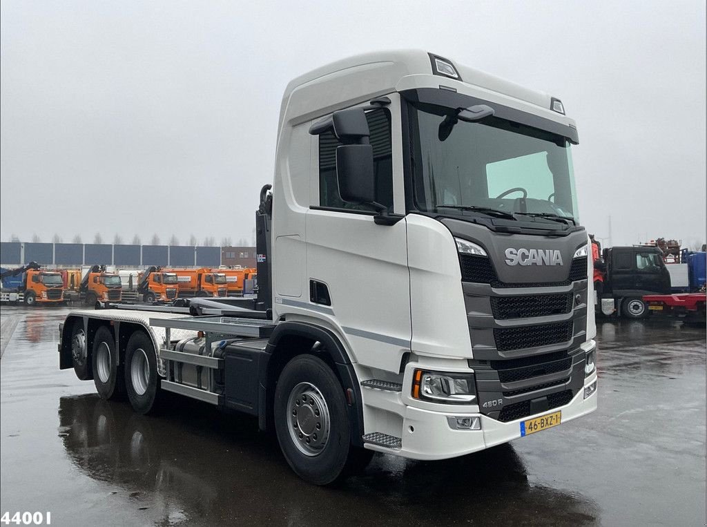 Abrollcontainer van het type Scania R 460 8x4 Retarder VDL 30 Ton haakarmsysteem NEW AND UNUSED!, Gebrauchtmaschine in ANDELST (Foto 3)