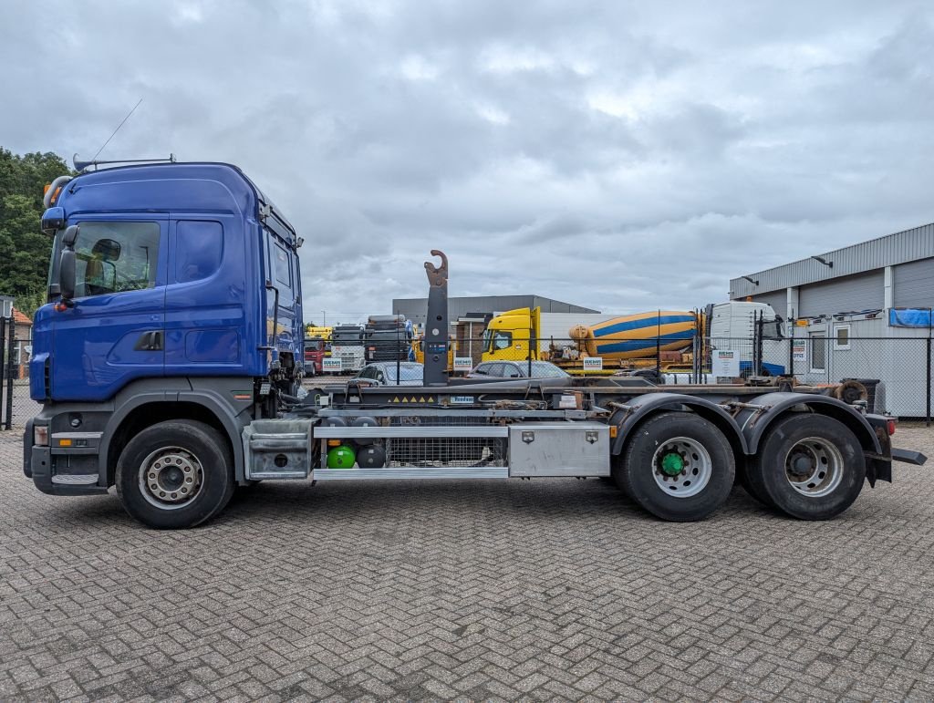 Abrollcontainer Türe ait Scania R420 6x2 Highline Euro4 - Handgeschakeld - Haakarm 25T - Lift-as, Gebrauchtmaschine içinde Oud Gastel (resim 10)