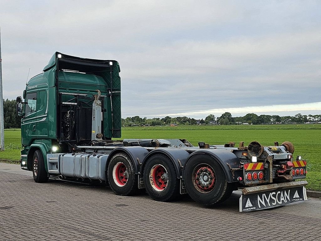 Abrollcontainer van het type Scania R520 8x4*4 hnb hiab xr26, Gebrauchtmaschine in Vuren (Foto 7)